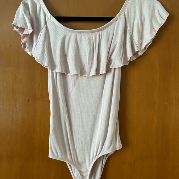 Light pink bodysuit - Picture 2 of 3